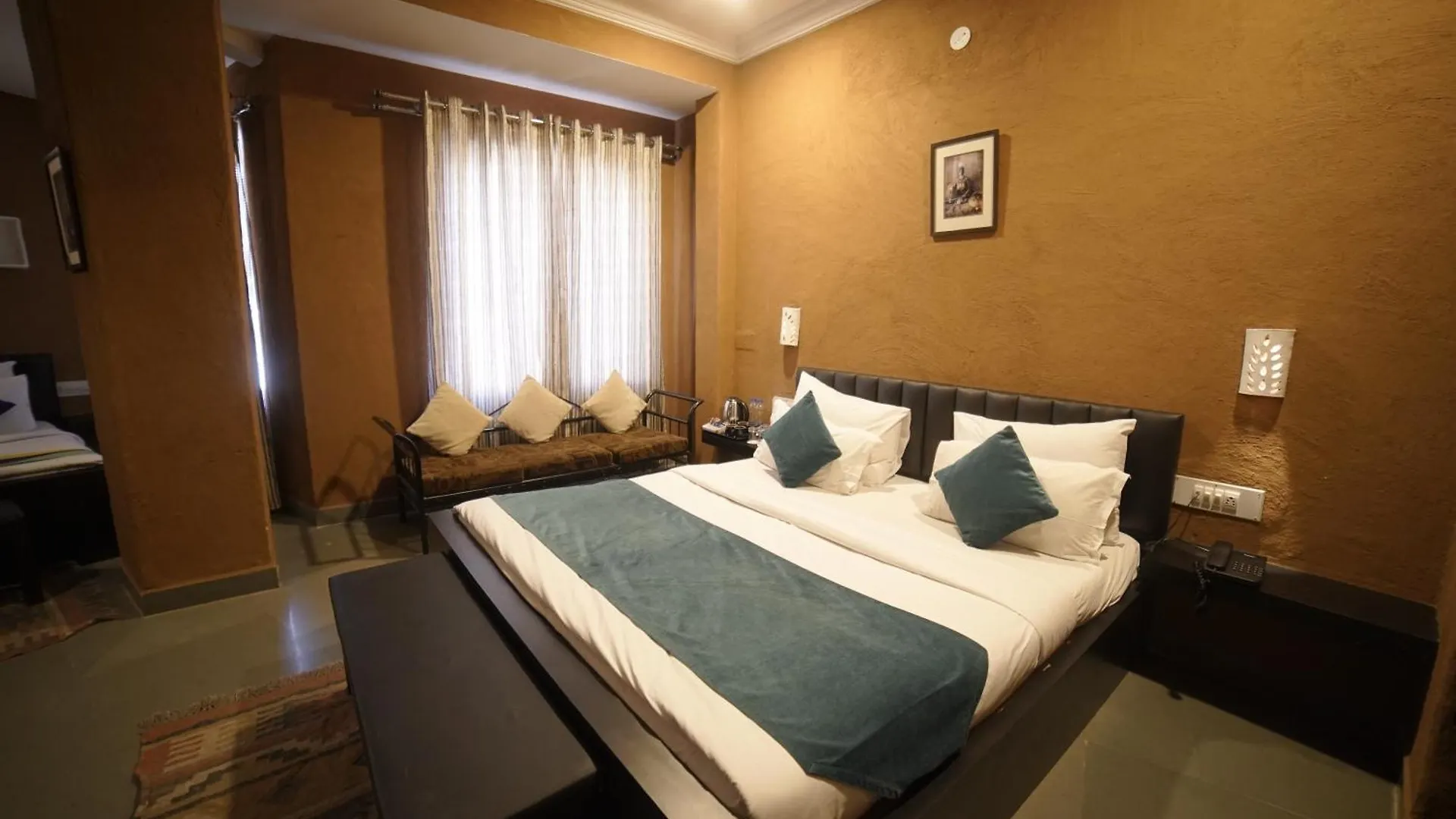 Hotel Banjara Retreat Udaipur