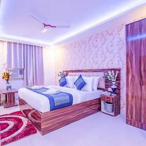 Festival Mahipalpur At Delhi Airport Hotel New Delhi
