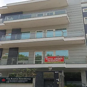 The Aroma Residency Near The Medanta, The Medicity, India