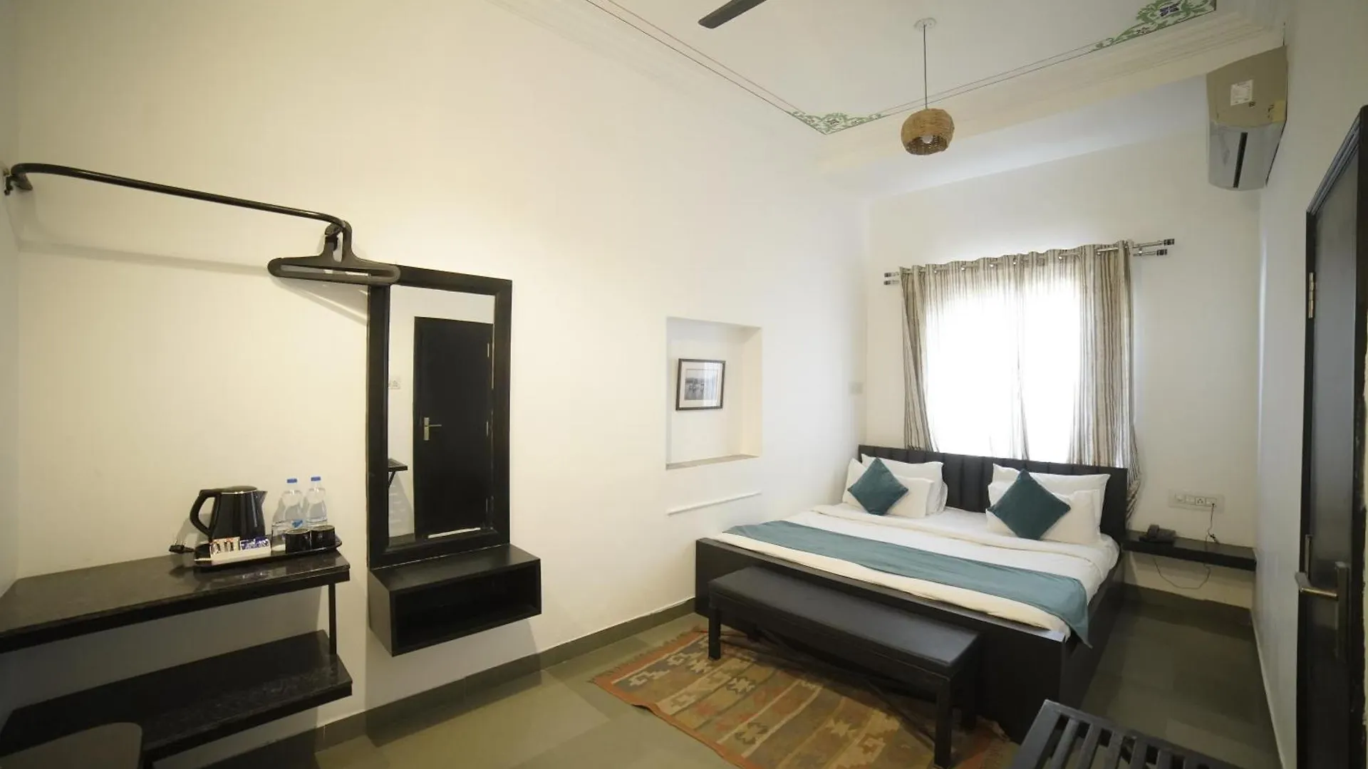 Hotel Banjara Retreat Udaipur