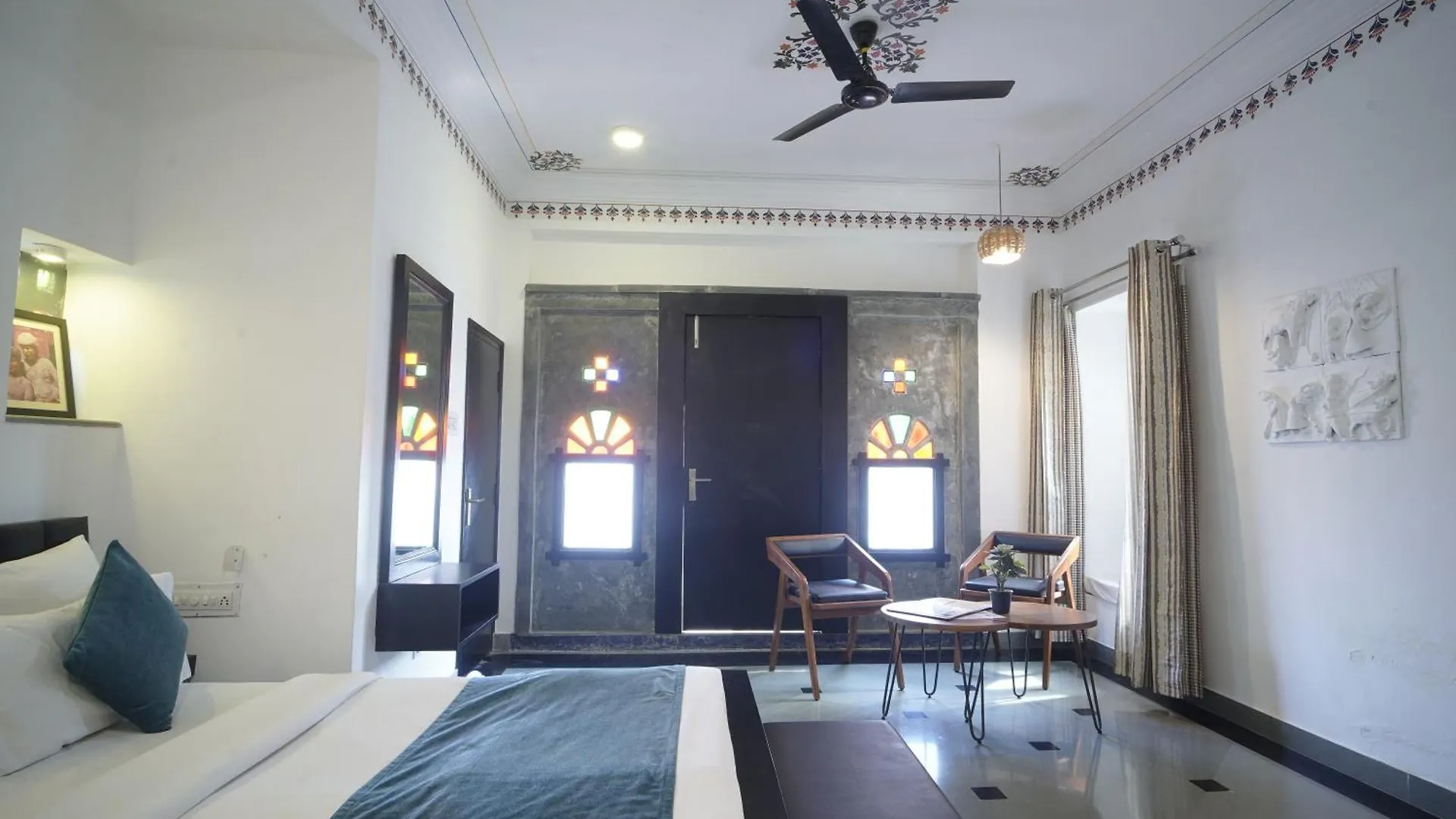 Hotel Banjara Retreat Udaipur