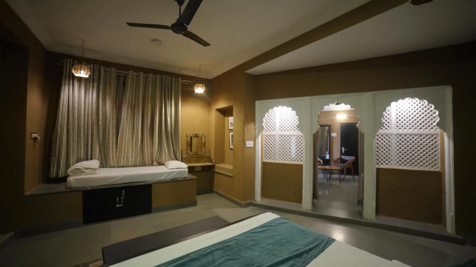 Hotel Banjara Retreat Udaipur